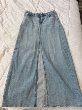 Zara Light Blue A-Line Denim Skirt with Front Slit